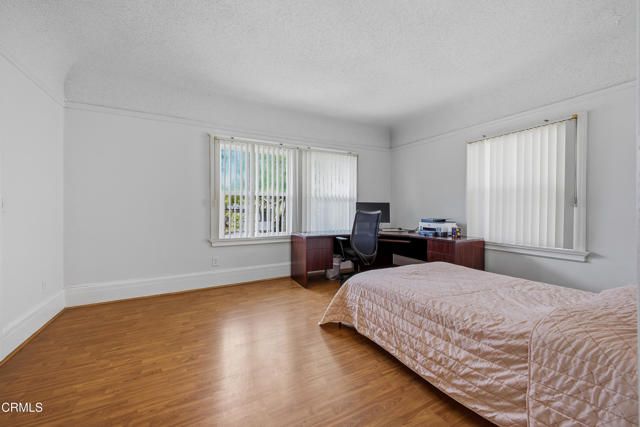 1032 S Westlake Avenue, Los Angeles, CA 90006