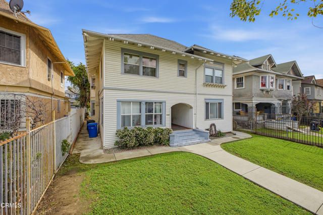 1032 S Westlake Avenue, Los Angeles, CA 90006