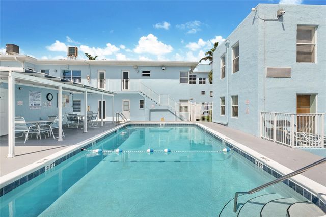 326 Harrison Street 103a, Hollywood, FL 33019