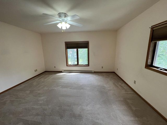 713 E LAKE STREET, Waupaca, WI 54981