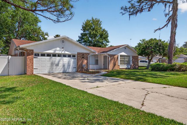 1680 ASPEN Court, Orange Park, FL 32073