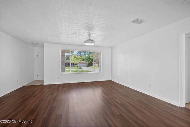 1680 ASPEN Court, Orange Park, FL 32073