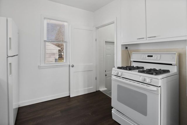 1132 12TH AVENUE, Green Bay, WI 54304