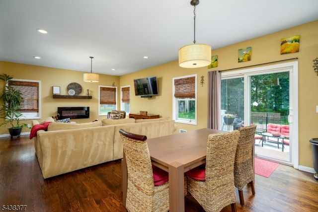 86 Highland Ave, Bridgewater Twp., NJ 08807