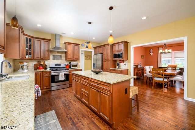 86 Highland Ave, Bridgewater Twp., NJ 08807