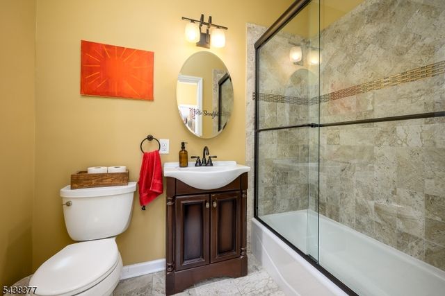 86 Highland Ave, Bridgewater Twp., NJ 08807