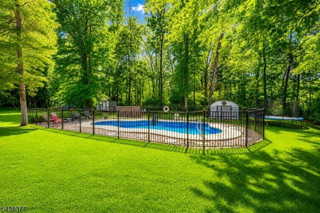 86 Highland Ave, Bridgewater Twp., NJ 08807