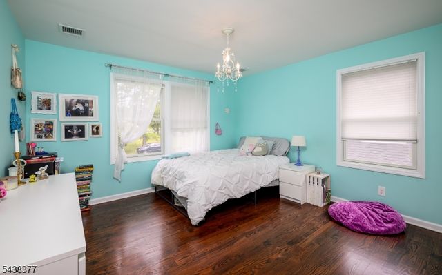 86 Highland Ave, Bridgewater Twp., NJ 08807