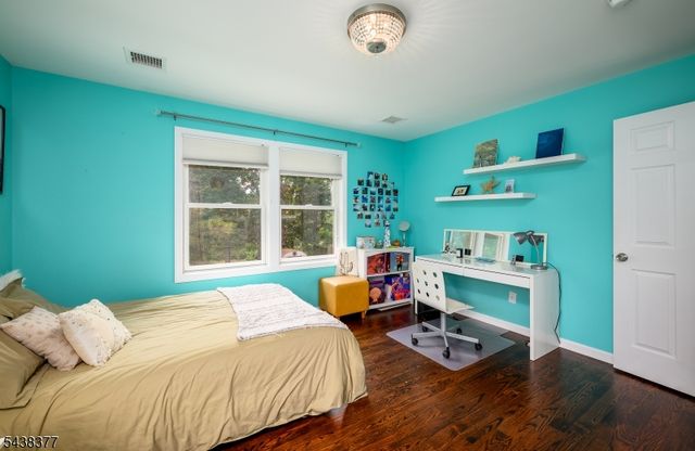 86 Highland Ave, Bridgewater Twp., NJ 08807