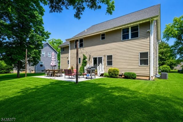 86 Highland Ave, Bridgewater Twp., NJ 08807
