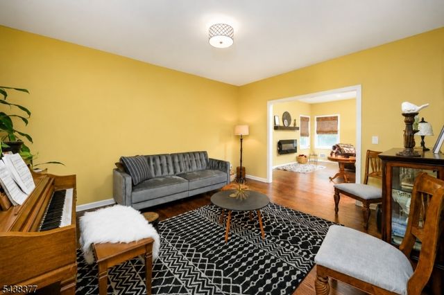86 Highland Ave, Bridgewater Twp., NJ 08807
