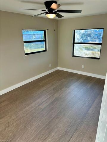 2154 E Gardenia CIR, North Fort Myers, FL 33917