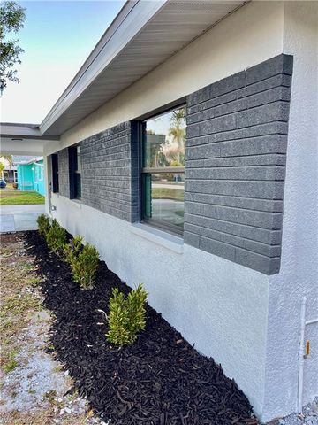 2154 E Gardenia CIR, North Fort Myers, FL 33917