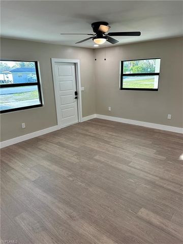 2154 E Gardenia CIR, North Fort Myers, FL 33917