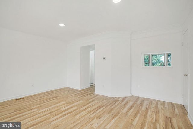 3733 ROXBURY LN, Alexandria, VA 22309