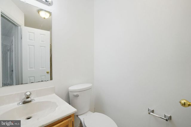 3733 ROXBURY LN, Alexandria, VA 22309