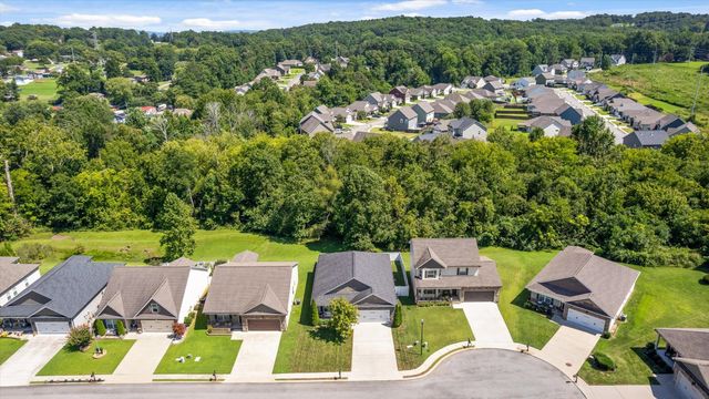 1614 Orchard Place NE, Cleveland, TN 37323