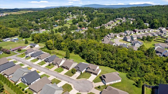 1614 Orchard Place NE, Cleveland, TN 37323