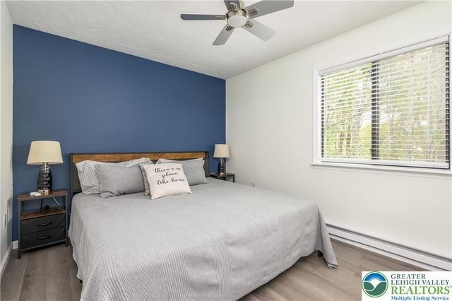 9670 Stony Hollow Drive, Coolbaugh Twp, PA 18466