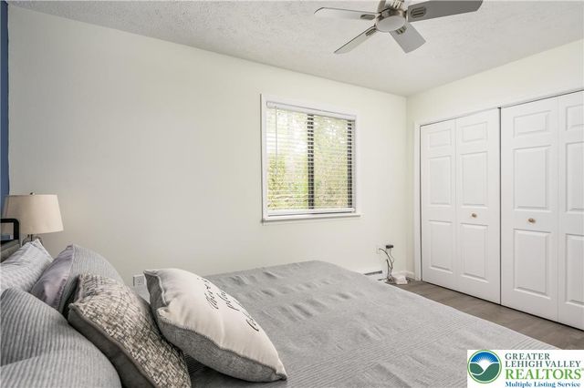 9670 Stony Hollow Drive, Coolbaugh Twp, PA 18466