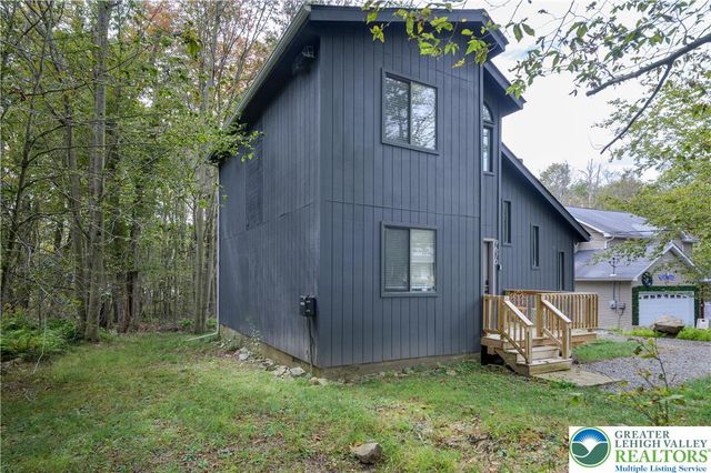 9670 Stony Hollow Drive, Coolbaugh Twp, PA 18466