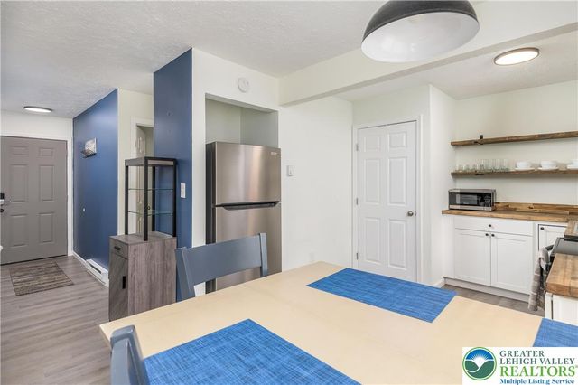 9670 Stony Hollow Drive, Coolbaugh Twp, PA 18466