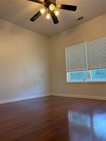 10 Foggy Creek Ln, Hiram, GA 30141