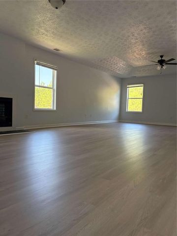 10 Foggy Creek Ln, Hiram, GA 30141