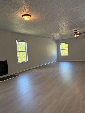 10 Foggy Creek Ln, Hiram, GA 30141