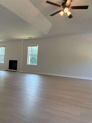 10 Foggy Creek Ln, Hiram, GA 30141