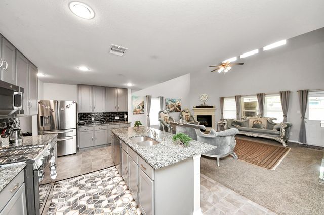 2918 Silverhorn Lane, Rosenberg, TX 77471