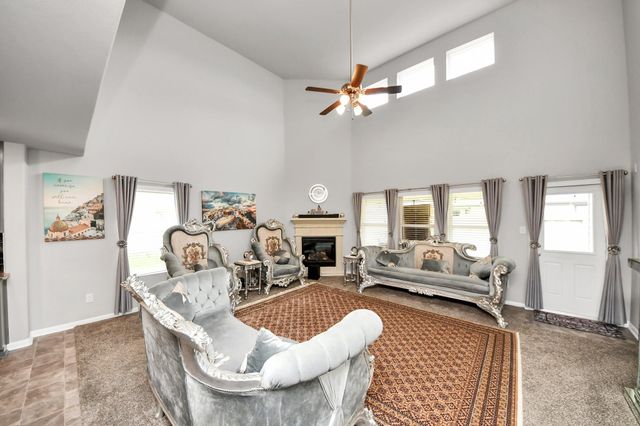 2918 Silverhorn Lane, Rosenberg, TX 77471