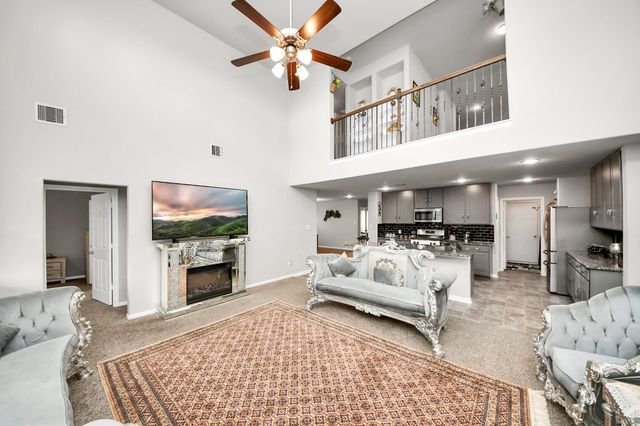2918 Silverhorn Lane, Rosenberg, TX 77471