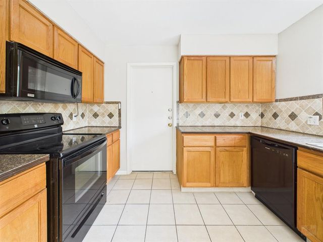 9520 Quail Village LN, Austin, TX 78758