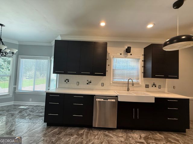 4855 Canyon Lake Drive, South Fulton, GA 30349