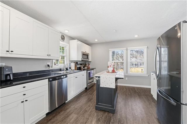 4429 N Chestnut Avenue, Kansas City, MO 64117