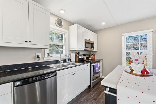 4429 N Chestnut Avenue, Kansas City, MO 64117