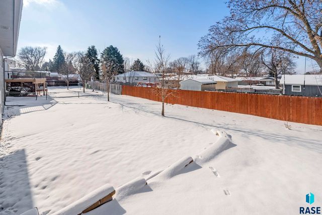 4201 S Lewis Ave Avenue, Sioux Falls, SD 57103