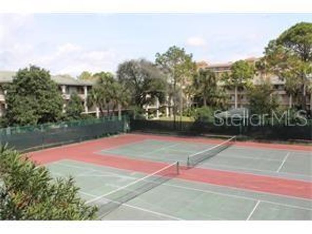 121 OYSTER BAY CIRCLE 160, Altamonte Springs, FL 32701