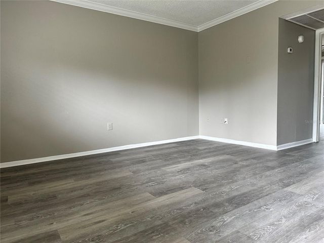 121 OYSTER BAY CIRCLE 160, Altamonte Springs, FL 32701