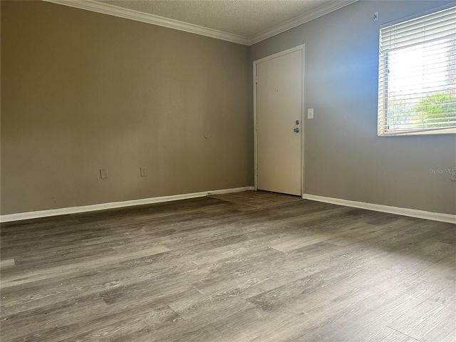 121 OYSTER BAY CIRCLE 160, Altamonte Springs, FL 32701