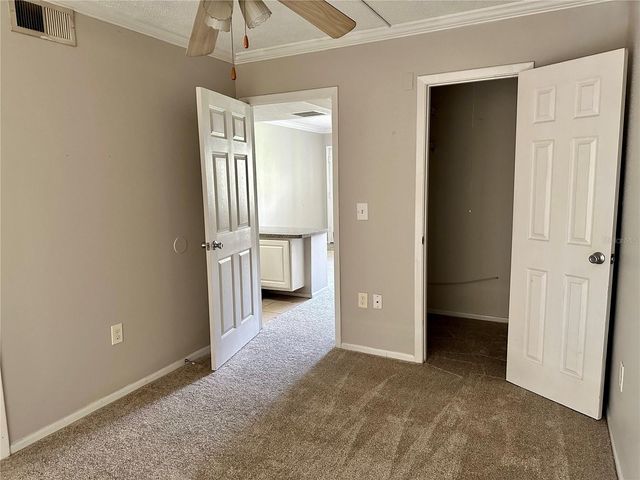 121 OYSTER BAY CIRCLE 160, Altamonte Springs, FL 32701