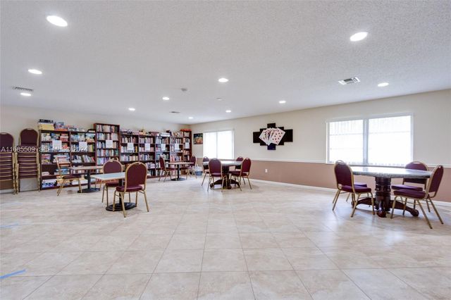 1015 Country Club Drive 307, Margate, FL 33063
