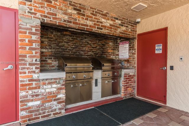 1015 Country Club Drive 307, Margate, FL 33063