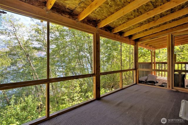 2070 W Cushman Ridge Drive, Hoodsport, WA 98548