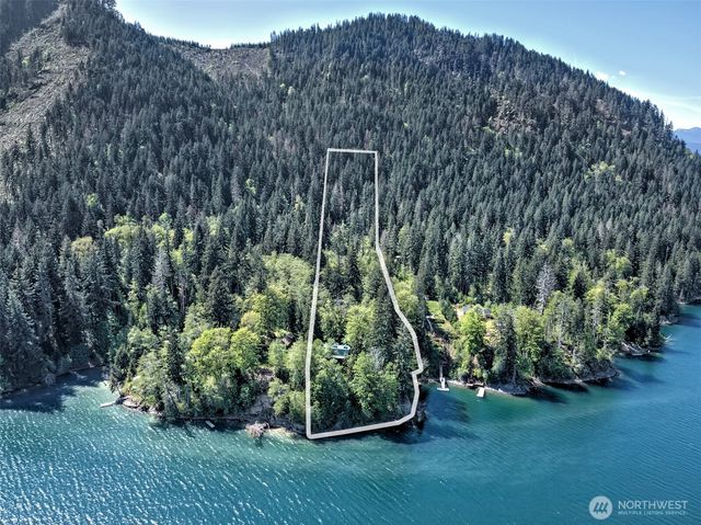 2070 W Cushman Ridge Drive, Hoodsport, WA 98548