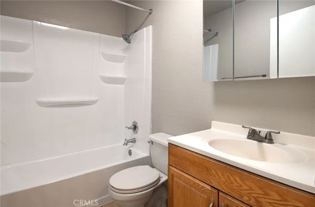 2223 N Broadway L, Santa Ana, CA 92706