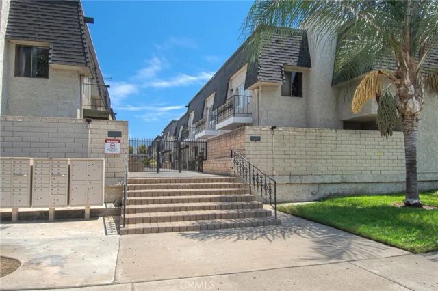 2223 N Broadway L, Santa Ana, CA 92706