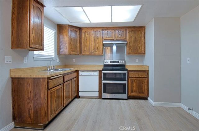2223 N Broadway L, Santa Ana, CA 92706