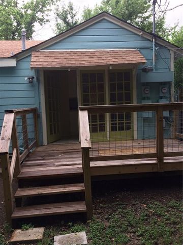 1706 W 34th ST B, Austin, TX 78703